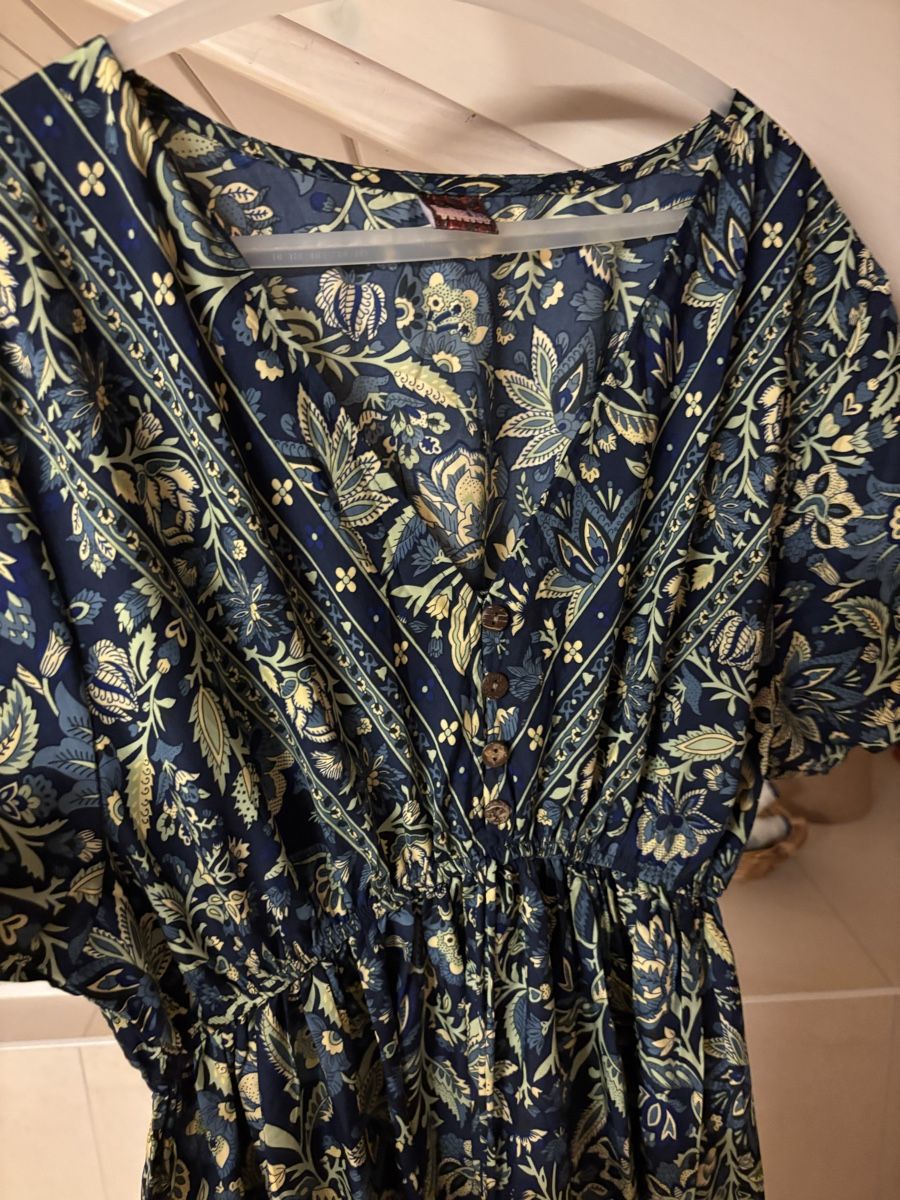 Kleider: Magnifique longue robe – Neu (gemäss Beschreibung) aus Blonay von Ollorvi 1