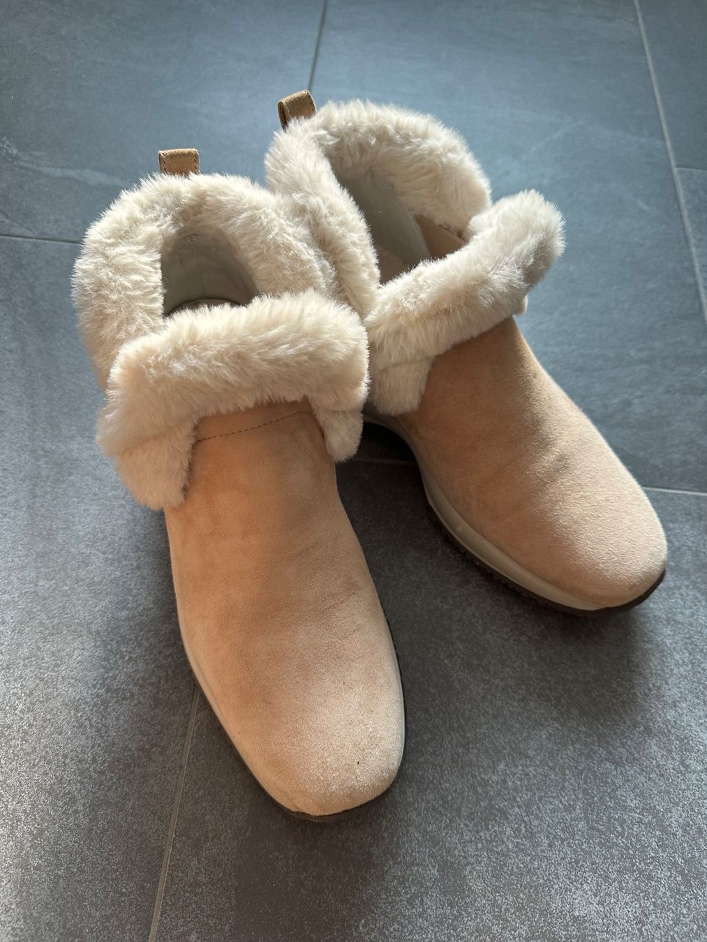 Hogan Scarpe da donna: Hogan Winterstiefel beige Grösse 37 – Nuovo (secondo la descrizione) da Ebikon venduto da nat_jzh5