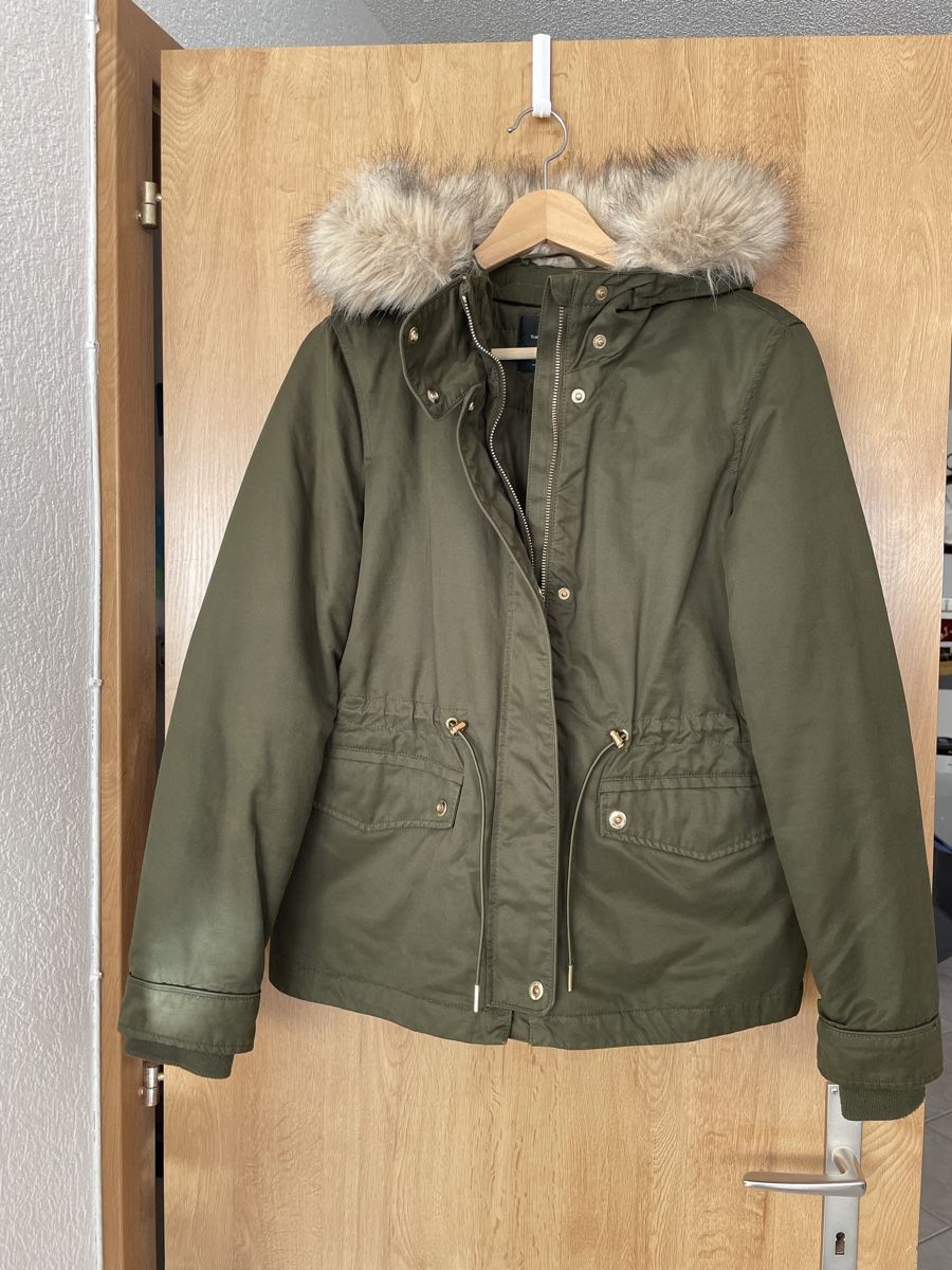 Zara Vestes: Veste Zara taille XS – Neuf (Voir description) à Dully par CELINE.D11 1