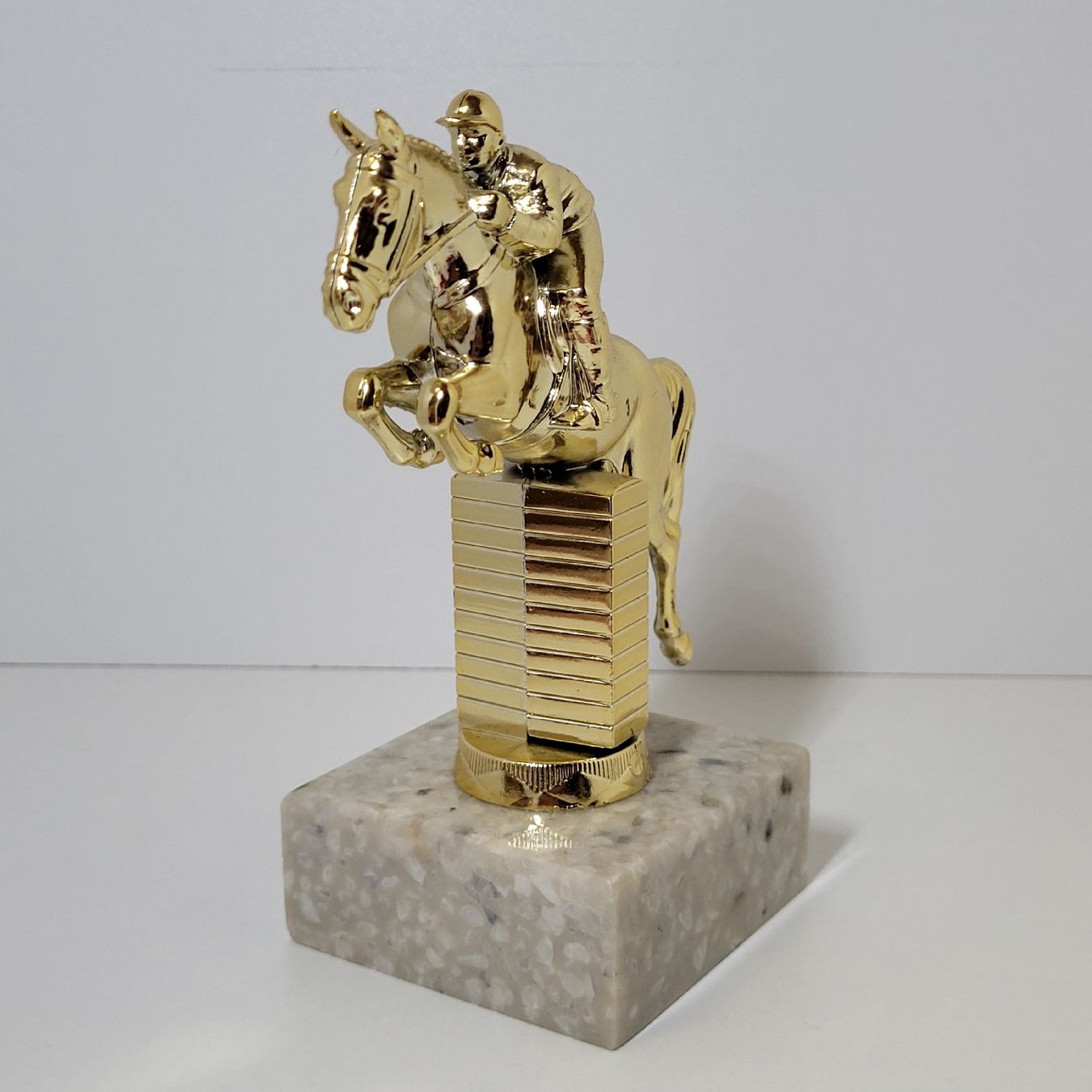 Altre raccolte & rarità: Stock trophées et materiel – Nuovo e nell'imballaggio originale da Rocourt venduto da PapyCH 2