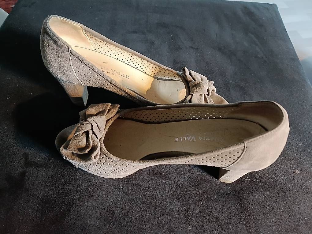Damenschuhe: Damenschuh – Gebraucht aus Zollikofen von Raphael_99 1