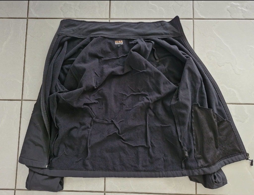 Big Tramp Giacche: Soft Shell Jacke Gr L – Usato da Wolfhausen venduto da eil_jc5j 5