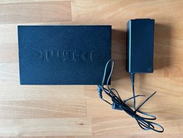 Switch mit Ladeadapter