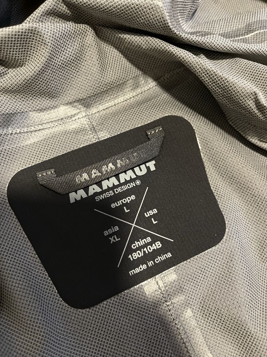 Mammut Jacken: Mammut Rainspeed Advanced HS Jacket – Gebraucht aus Dallenwil von MuchsFichi 2