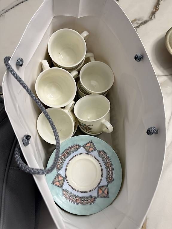 Set di piatti: teller set mit cafe und schale  – Usato da Adligenswil venduto da balboa5 4