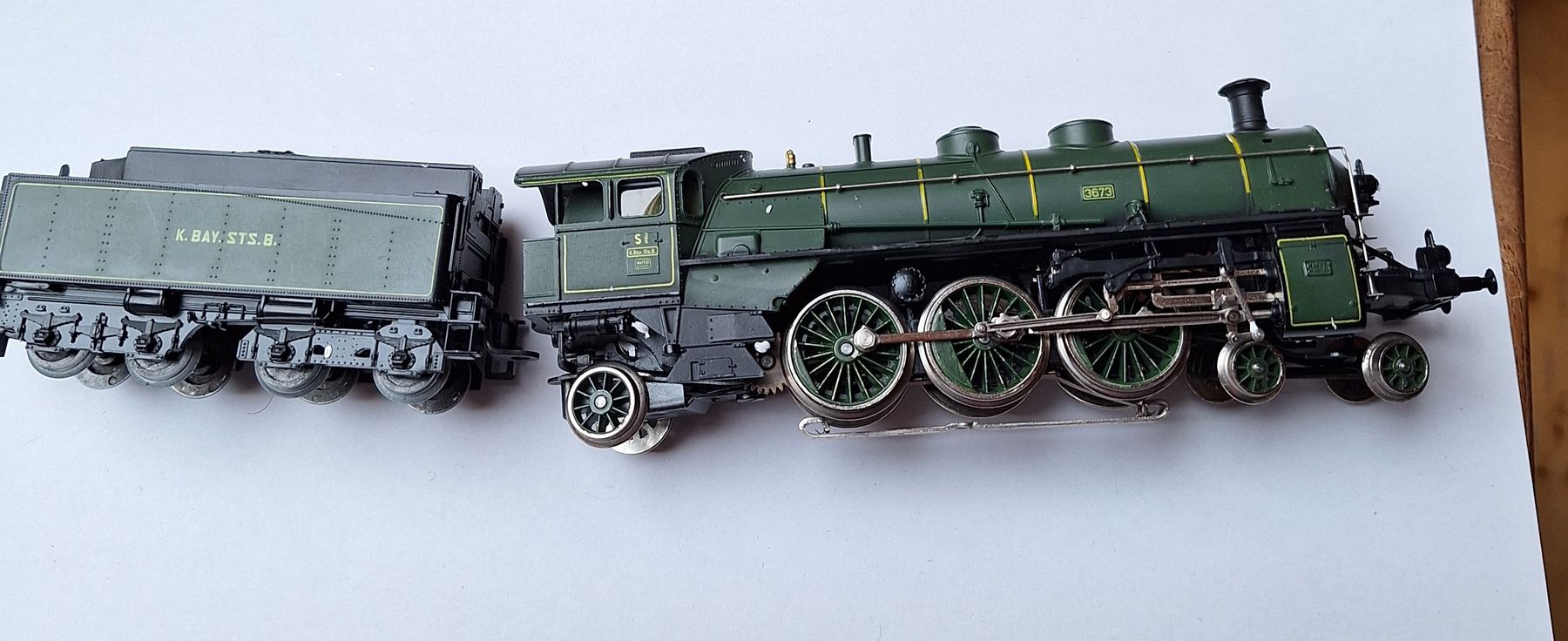 Märklin Modellini di ferrovie: Märklin Dampflokomotive 3093 – Usato da Züberwangen venduto da Christine55 4