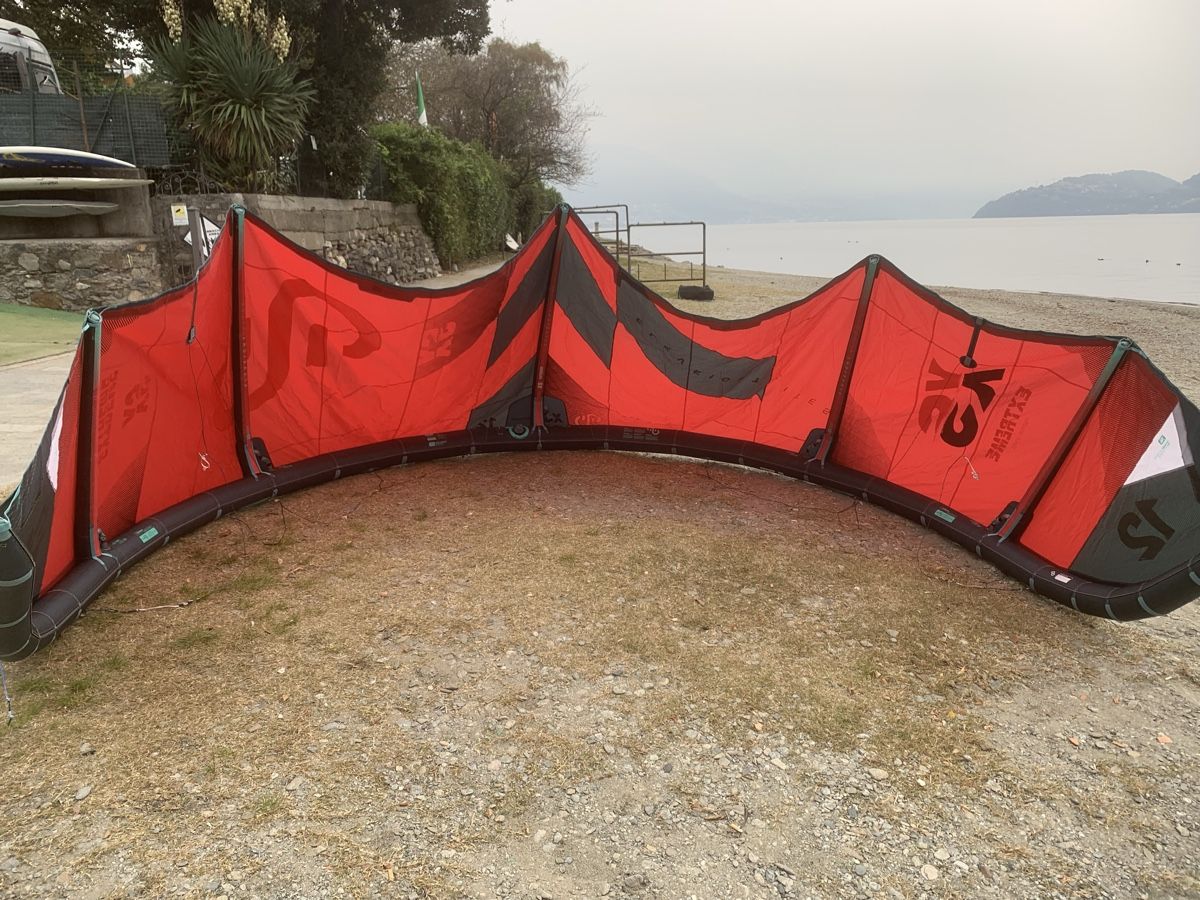 Aquilone: Eleveight XS V4 12m 2024 – Usato da Chiasso venduto da Steffel0 5