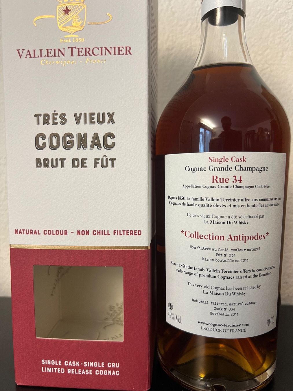 Bevande alcoliche: Cognac Vallein Tercinier Rue 34. LMDW. 80yo Cognac. Cask 034 – Nuovo e nell'imballaggio originale da Zürich venduto da maausi 1