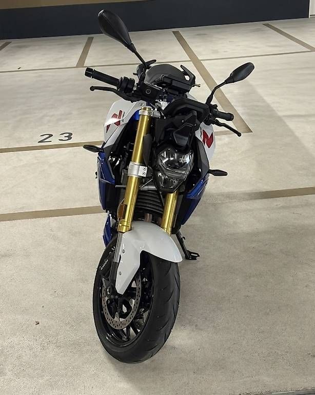 Route: BMW F900R A2 – D'occasion à Kloten par jokers5