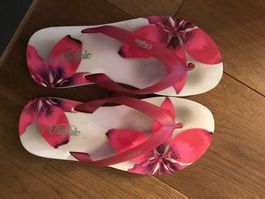 Buffalo Sandalen mit Zehentrenner Gr. 37
