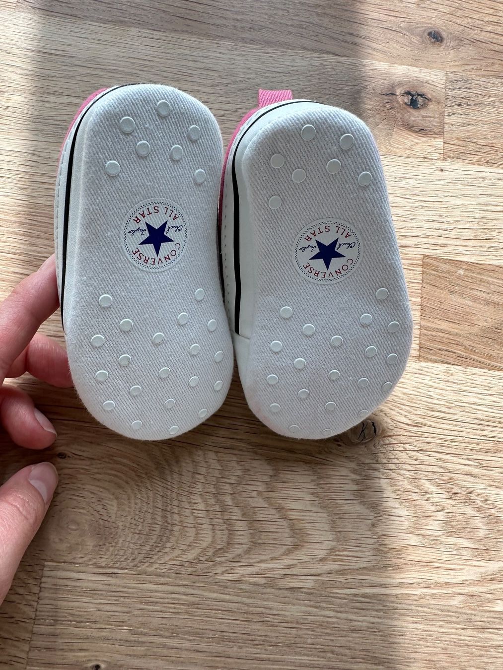 Converse Schuhe für Jungen: Baby Schuhe Converse Chucks – Gebraucht aus Luzern von nad_nf8f 2