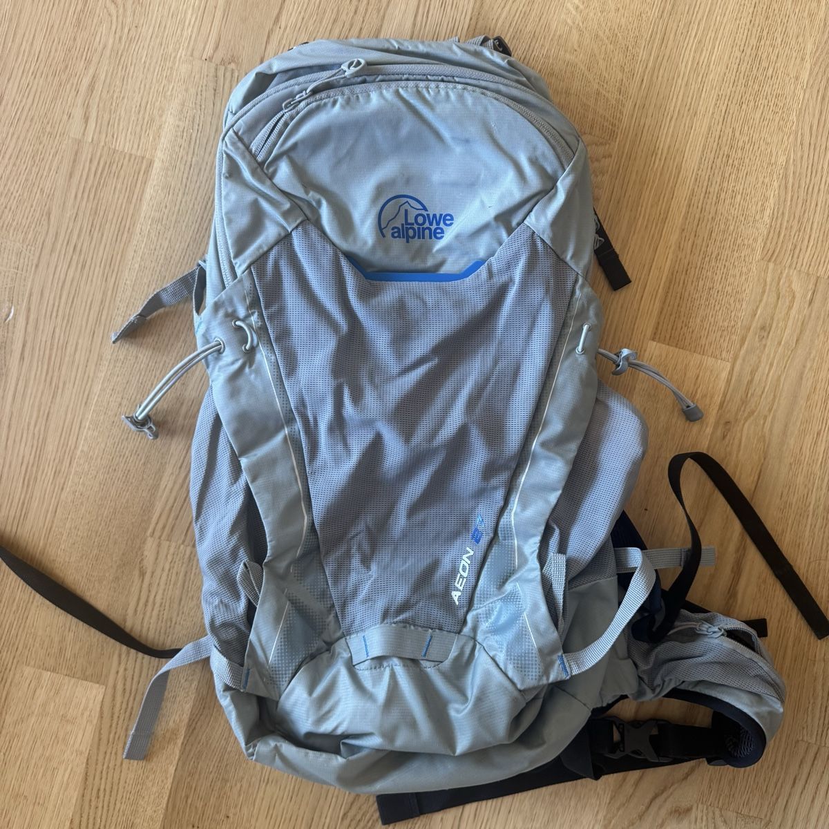 Lowe Alpine Zaini: Lowe Alpin Aeon 27 Rucksack – Usato da Zürich venduto da Kaffimagi