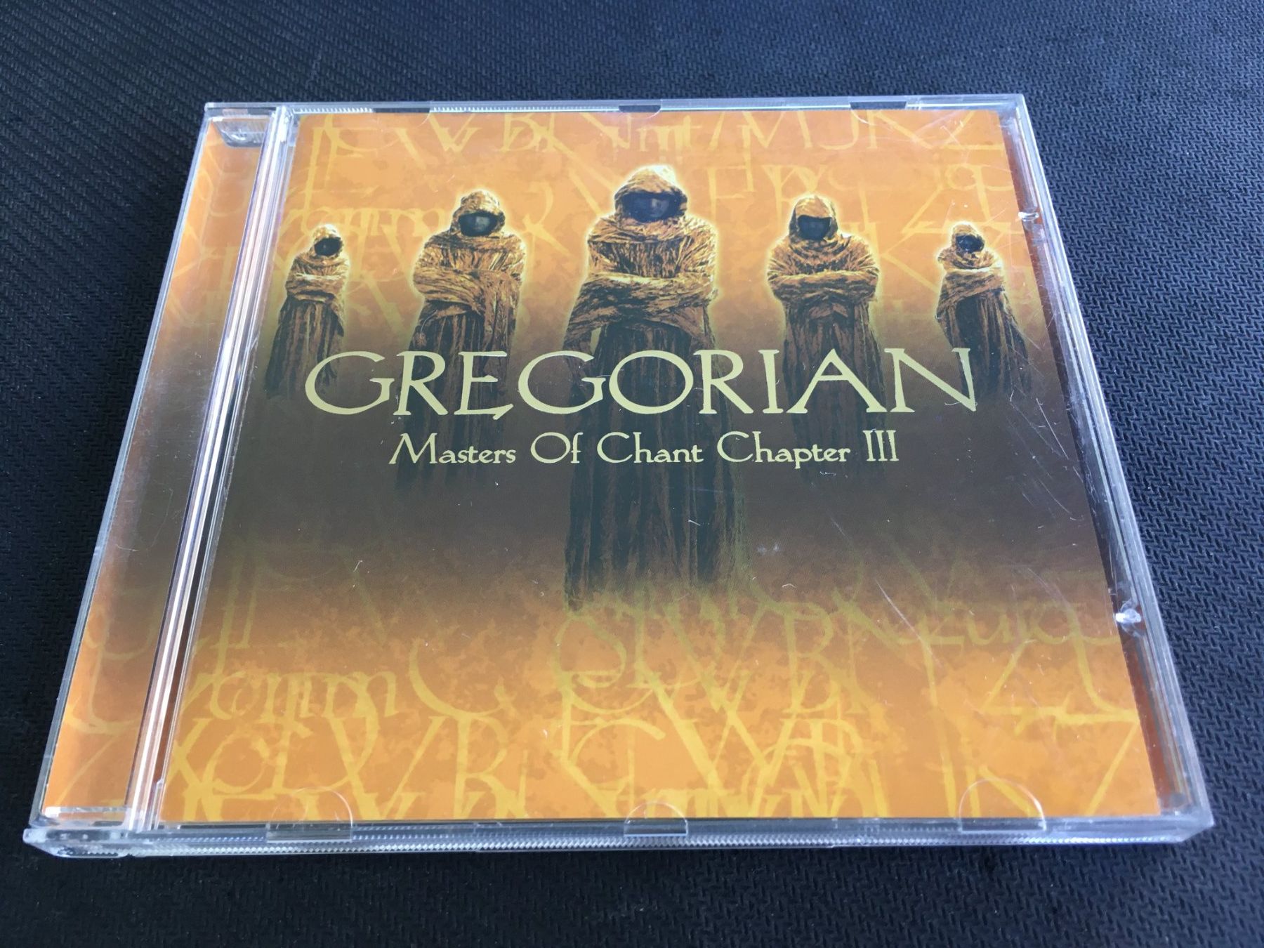 CD: Gregorian - Master of Chant Chapter III -CD- – Usato da St.Gallen venduto da MedienJoe