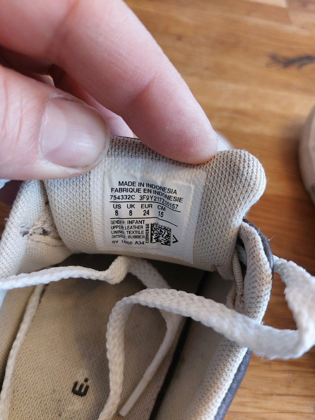 Converse Schuhe für Jungen: NUR VERSAND! Echte braune Leder Chucks Converse EU 24 – Gebraucht aus Schaffhausen von labor1985 6