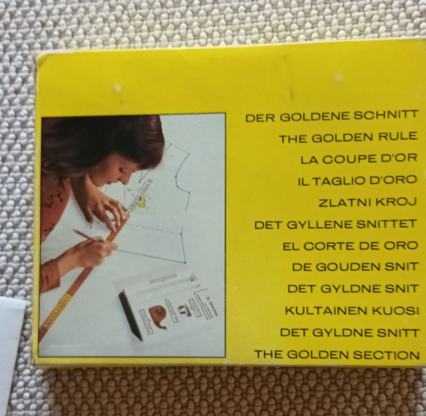 Cartamodelli: Schnittmustersystem Der goldene Schnitt gebraucht – Usato da sursee venduto da pasuro