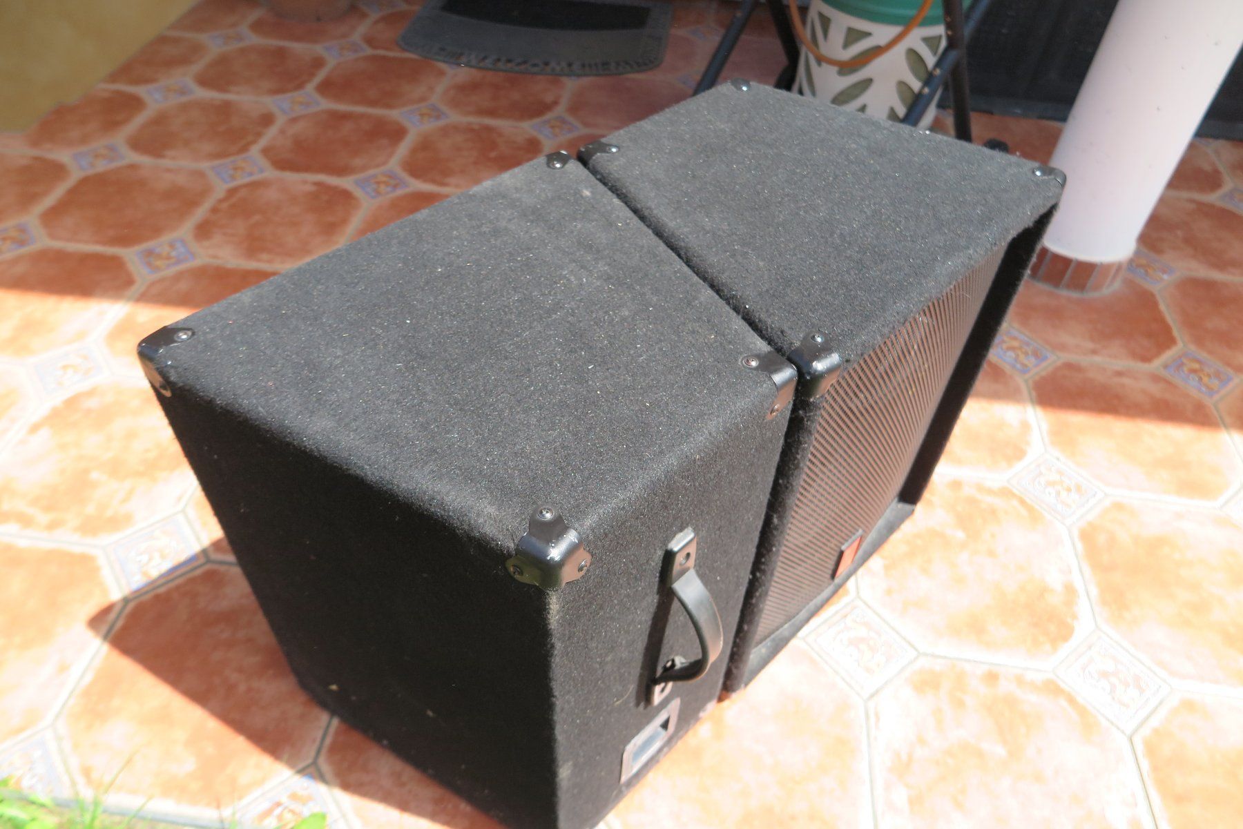 Roland Verstärker: Fender electronics Boxenpaar  mit Roland CPM Verstärker – Gebraucht aus Bonaduz von Mikebond 4