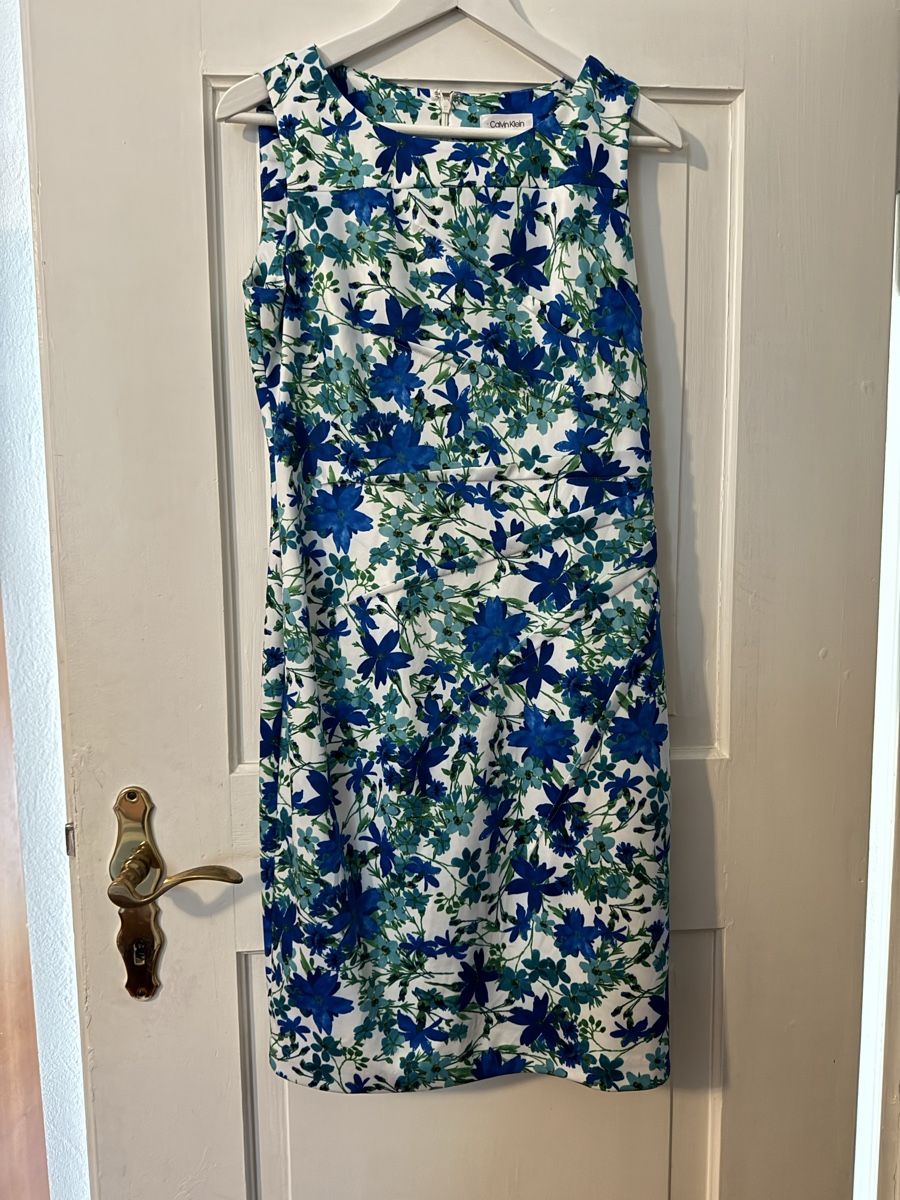 Vestiti: Calvin Klein Floral dress – Usato da Rüschlikon venduto da luc_q2tl
