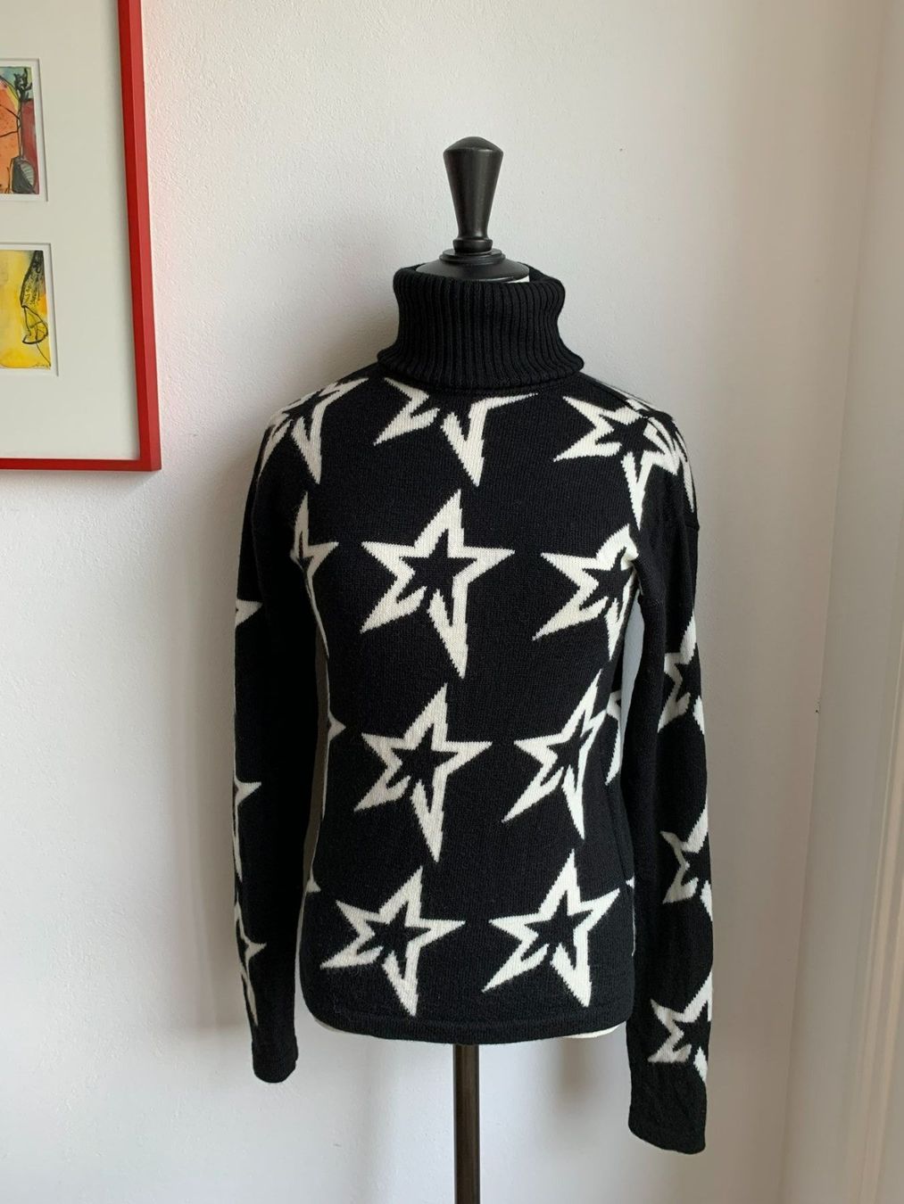 Maglioni & Felpe: PERFECT MOMENT: Neuer exklusiver schwarzer Pullover, S – Nuovo (secondo la descrizione) da Luzern venduto da designluzern