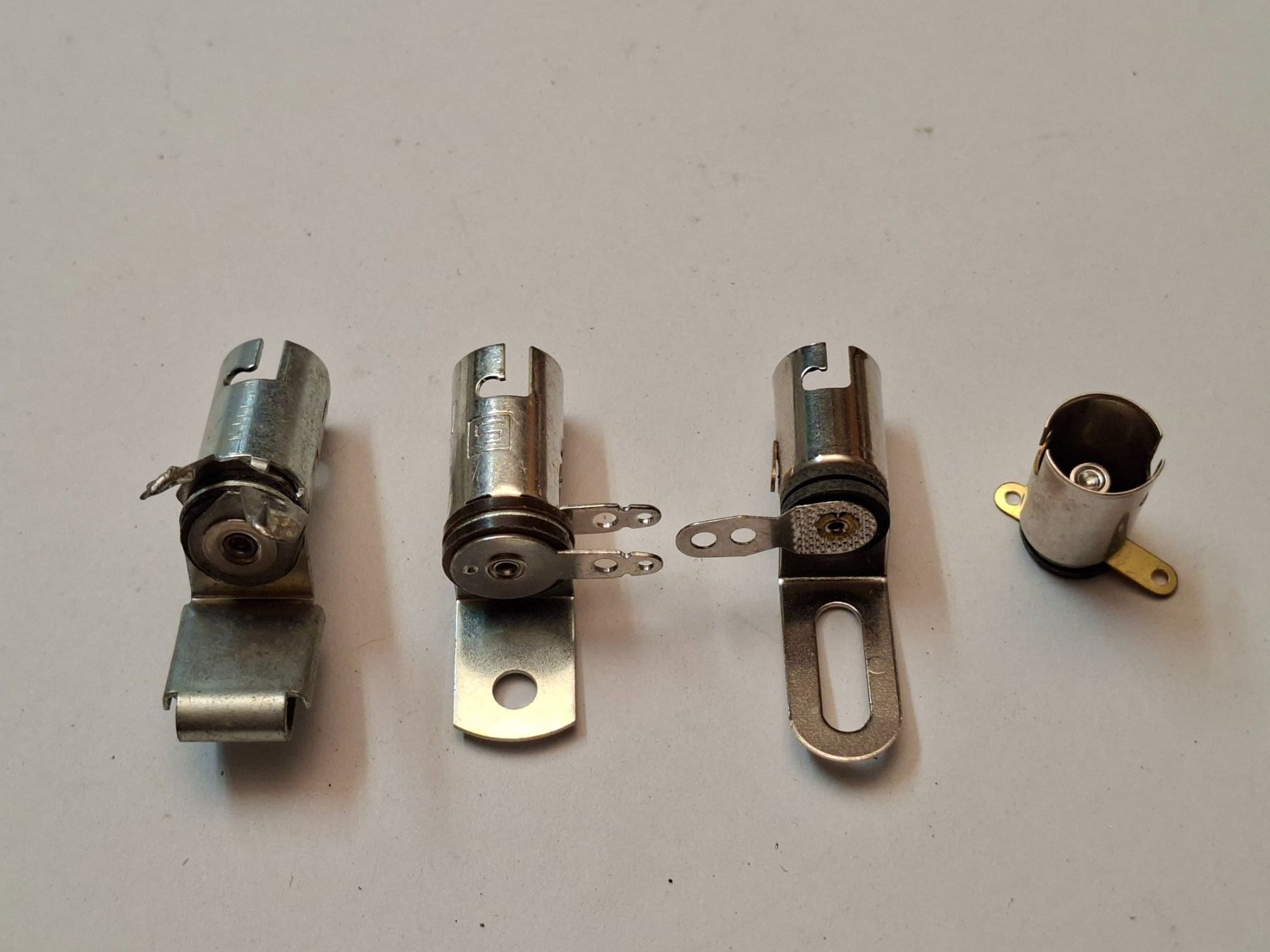 Lampes: Glühlämpchen, Sockel – D'occasion à Grüt (Gossau ZH) par vohaul 1