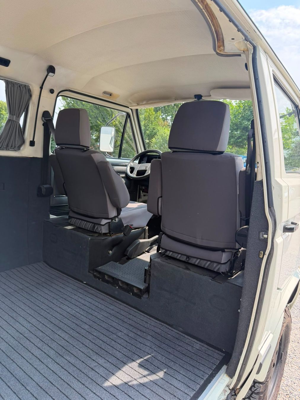 VW Automobili: VW T3 Syncro Camper – Usato da Aristau venduto da Testdriver 5
