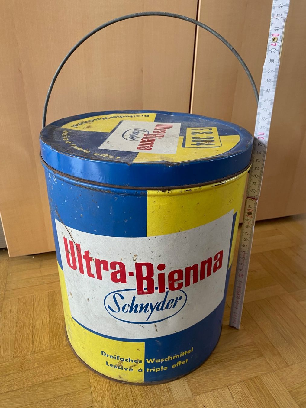 Accessori per altri veicoli: Alter Blechkübel - Waschmittel – Usato da bern venduto da malfobe