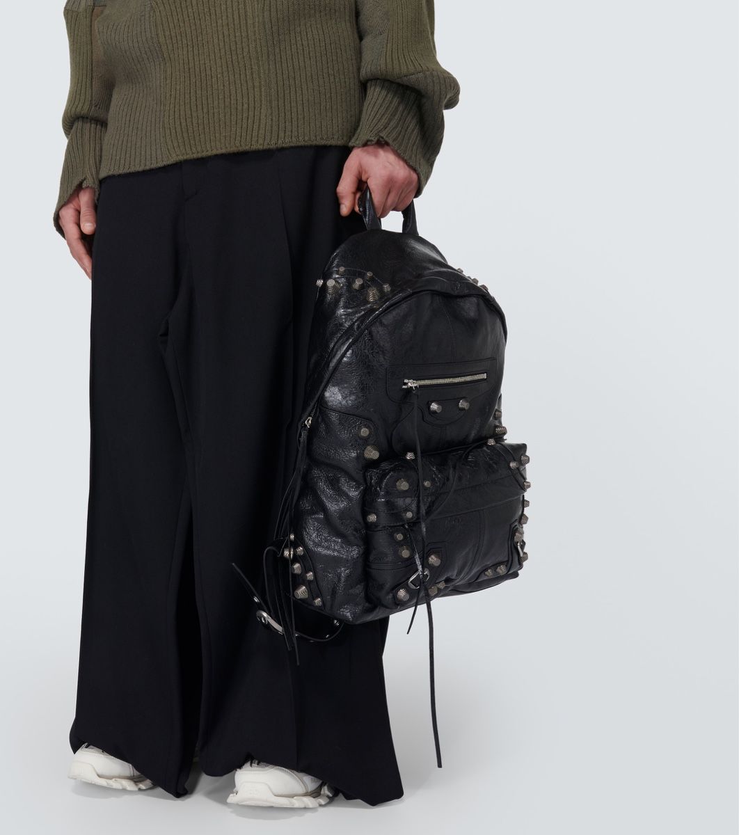 Zaini: Rucksack Le Cagole aus Leder Neu – Nuovo (secondo la descrizione) da Luzern venduto da TENDIMO 4