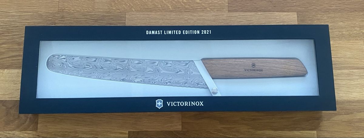 Victorinox Coltelli da cucina: Victorinox Konditor Damast LE 2021 – Nuovo e nell'imballaggio originale da Goldau venduto da TB_13 1