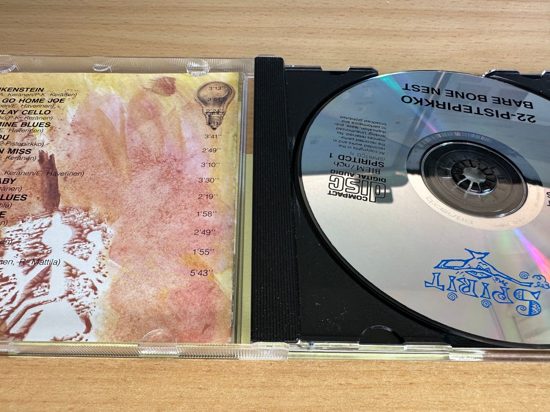 CD: 22-Pistepirkko – Bare Bone Nest – Usato da Rikon im Tösstal venduto da Alpenmutz 2