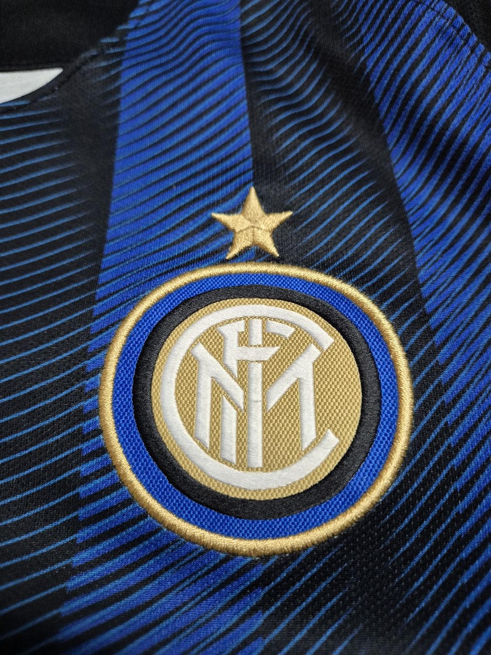 Nike Canottiere & Pantaloni: Nike 16/17 Inter Mailand Trikot Grösse M – Usato da St. Gallen venduto da CaliSunshine 3