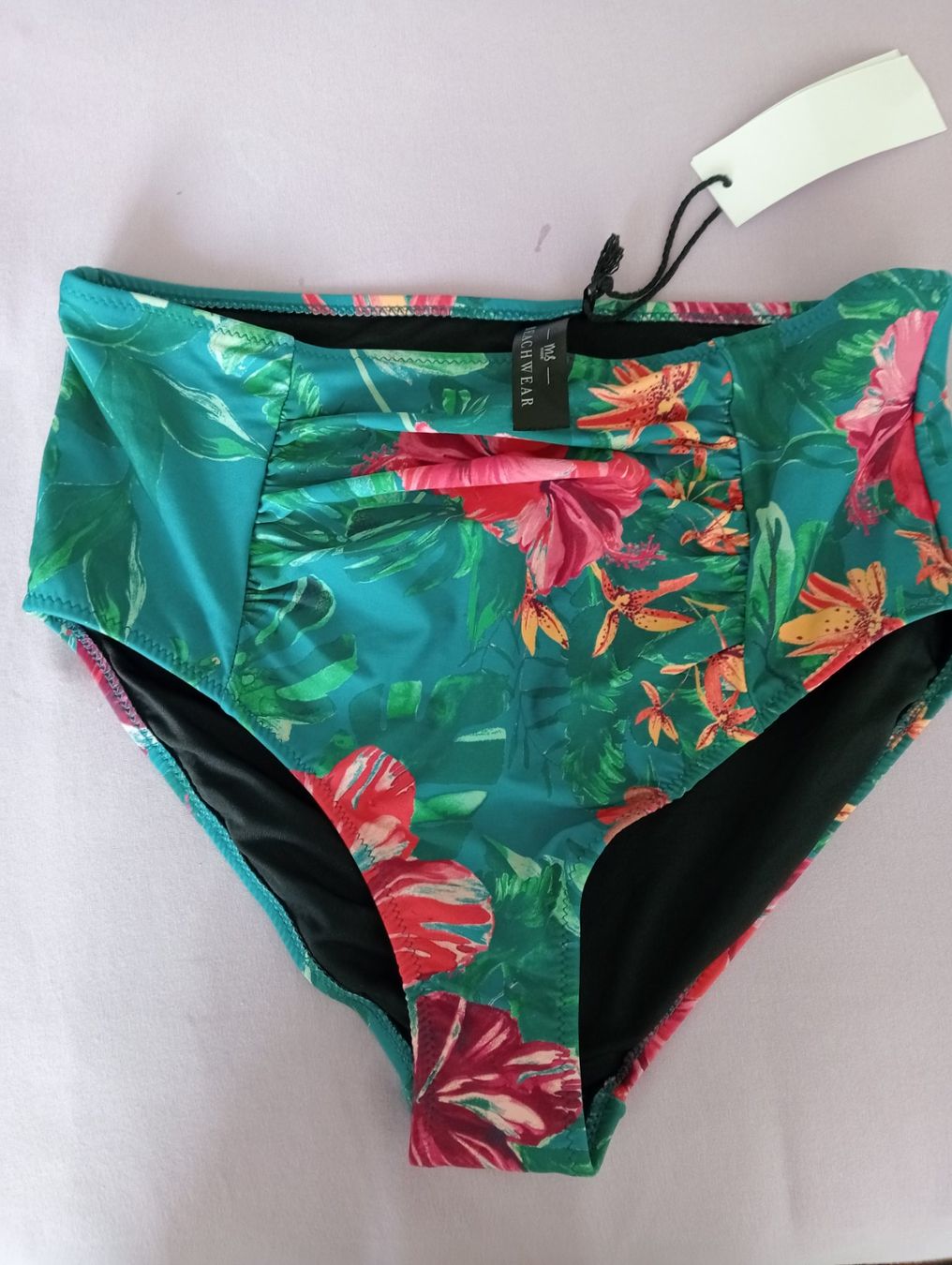 Badekleider & Bikinis: Bikini neu! Grösse 42 – Neu und originalverpackt aus Bremgarten b. Bern von josephine07 1