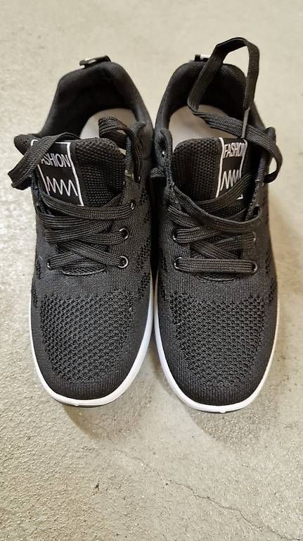 Damenschuhe: Sneaker Damen – Neu (gemäss Beschreibung) aus Besenbüren von pia_myc7 3