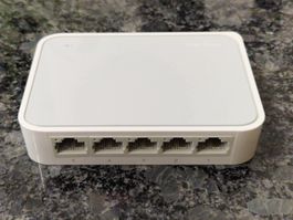 TP-Link TL-SF1005D 5-Port Switch