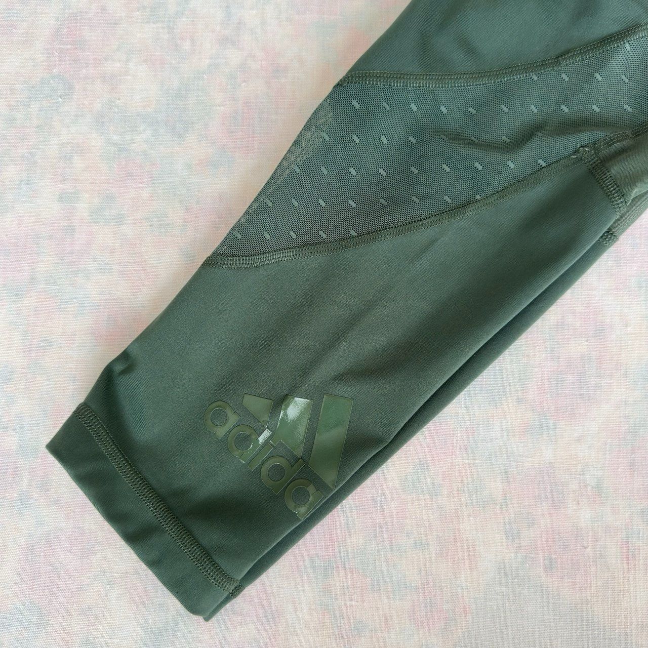 Adidas Leggings: Adidas  Leggins Gr.S – Gebraucht aus Dietikon von Ur-ga64 4