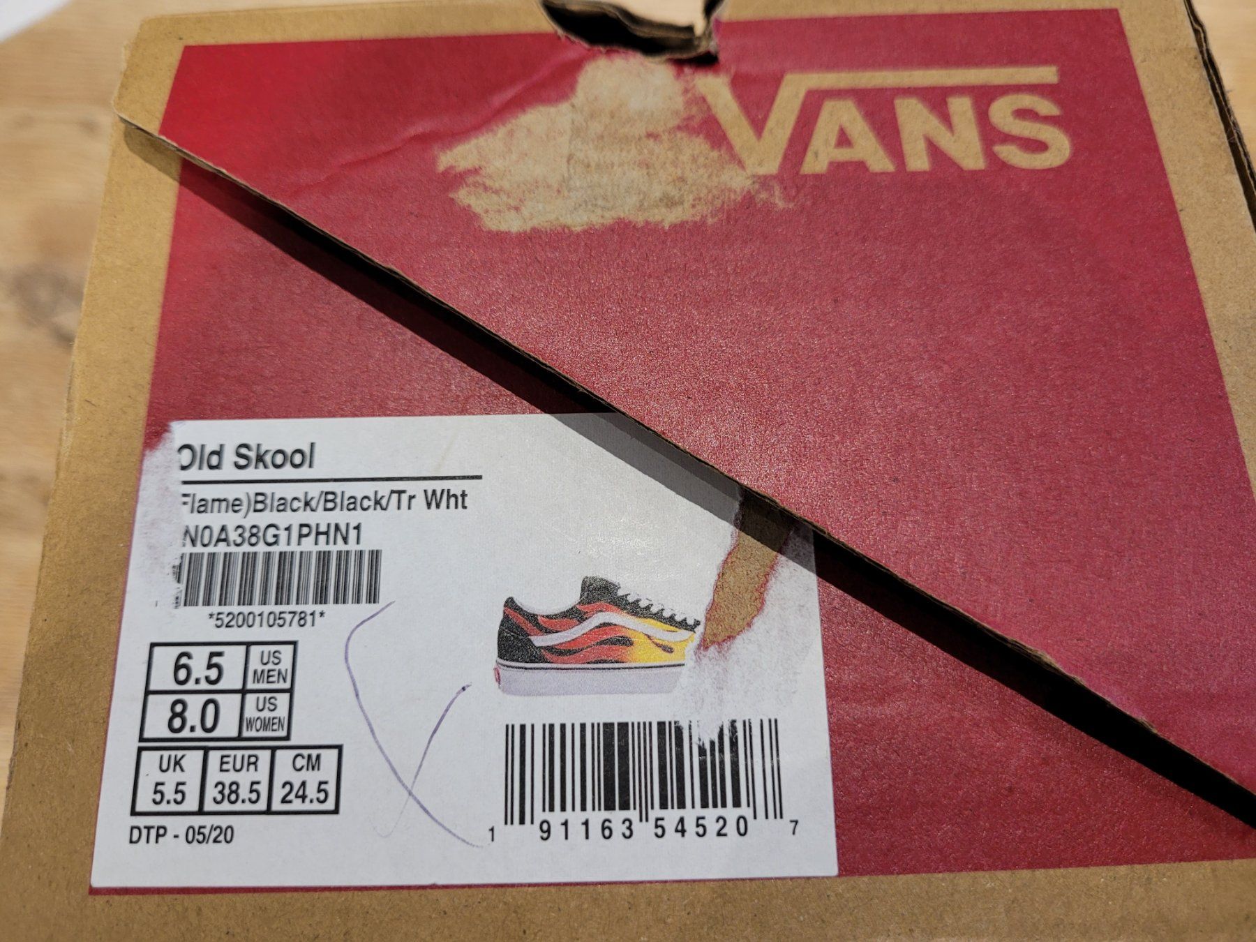 Vans Scarpe da uomo: Vans Old Skool (Grösse 38.5) – Usato da Rechthalten venduto da Strike10 5