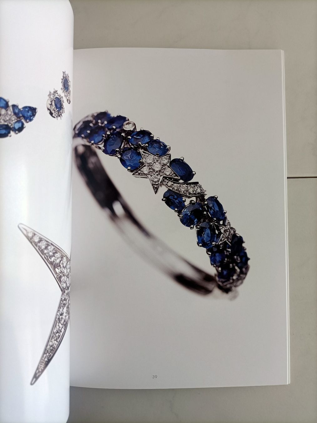 Bücher: Catalogue Brochure joaillerie Chanel (FR) – Gebraucht aus crans montana von AB3963 8