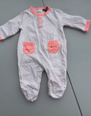 Pyjama bébé fille 1 mois, motif pois et poches chat mignon