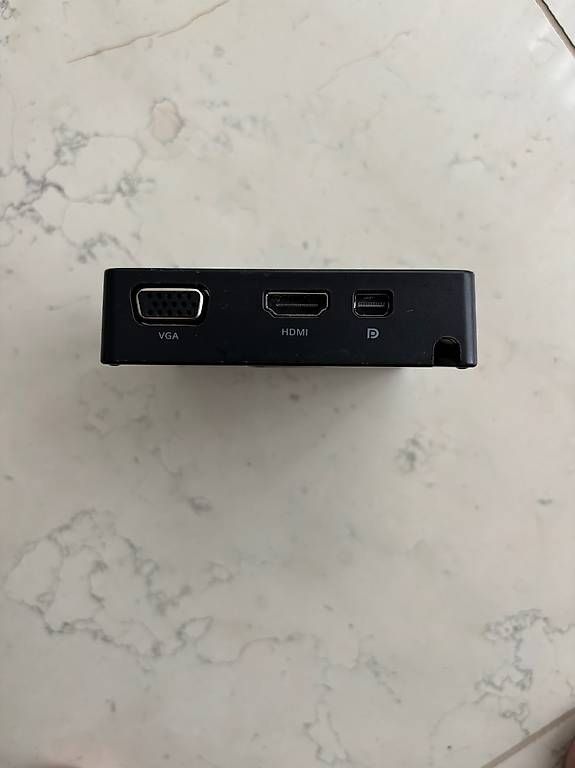 Dockingstation: Targus USB-C / Universal Dockingstation – Gebraucht aus Pontresina von Mil 2