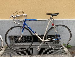 Defektes Coronado Fahrrad
