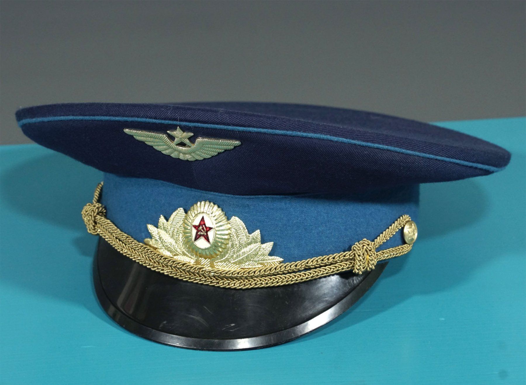 Uniformi: Schirmmütze UDSSR Militär – Usato da Meggen venduto da 1Class2Hand 1