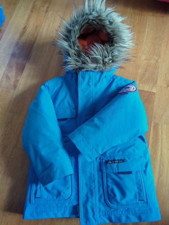Quechua Wintermantel Kinder Gr.: 3-4J