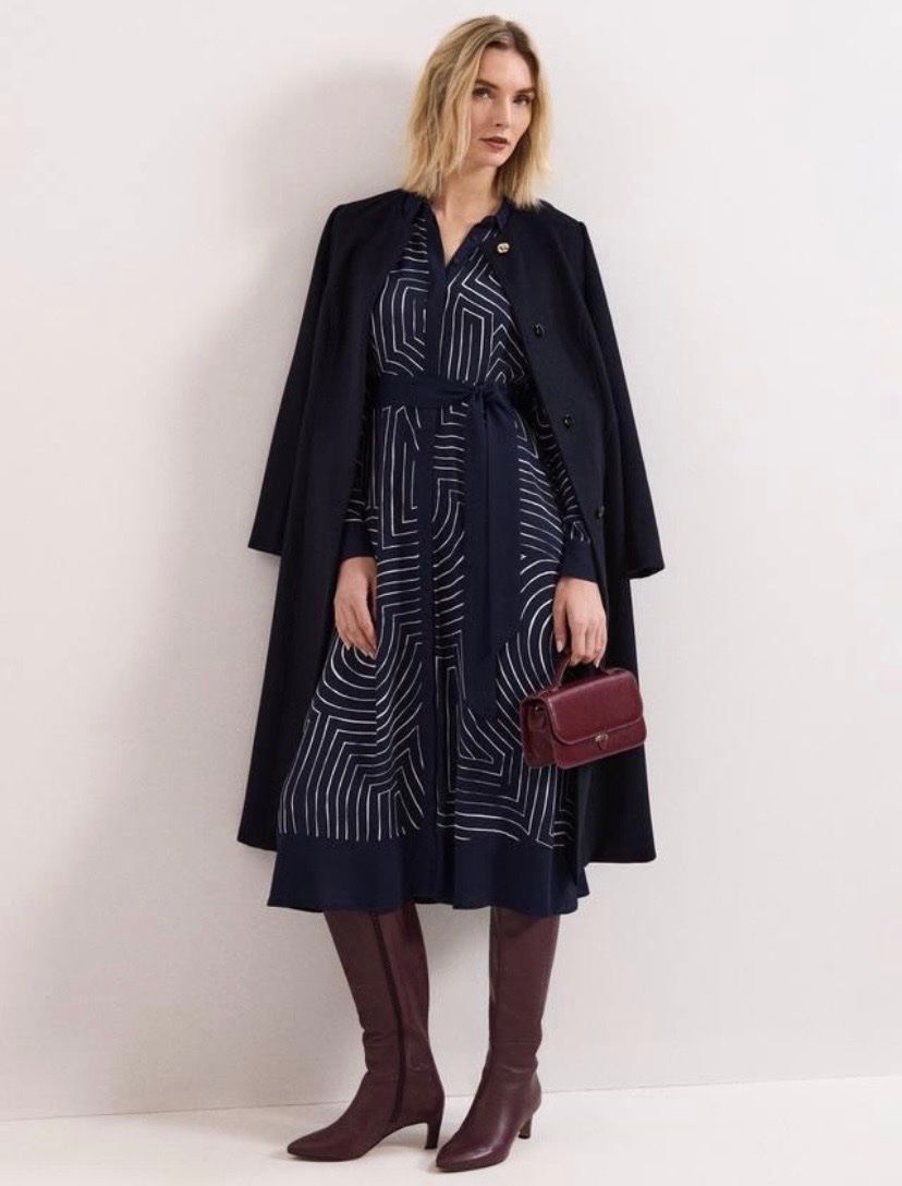 Vestiti: Kleid mit Muster dunkelblau langarm mit Bindegürtel – Nuovo (secondo la descrizione) da Luzern venduto da Felicita_26 2