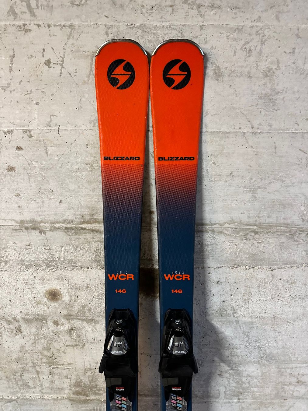Blizzard Sci: Blizzard WCR Ski 146CM 2023 – Usato da Emmenbrücke venduto da karkarkar 1