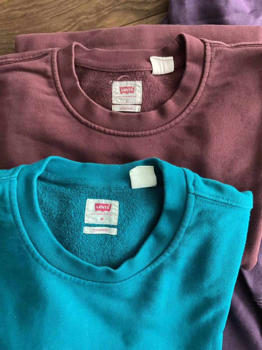 Levi's Lots de vêtements: Levi's Pullover Herren verschiedene Farben im Set – D'occasion à Ebikon par SvenKauschus 1