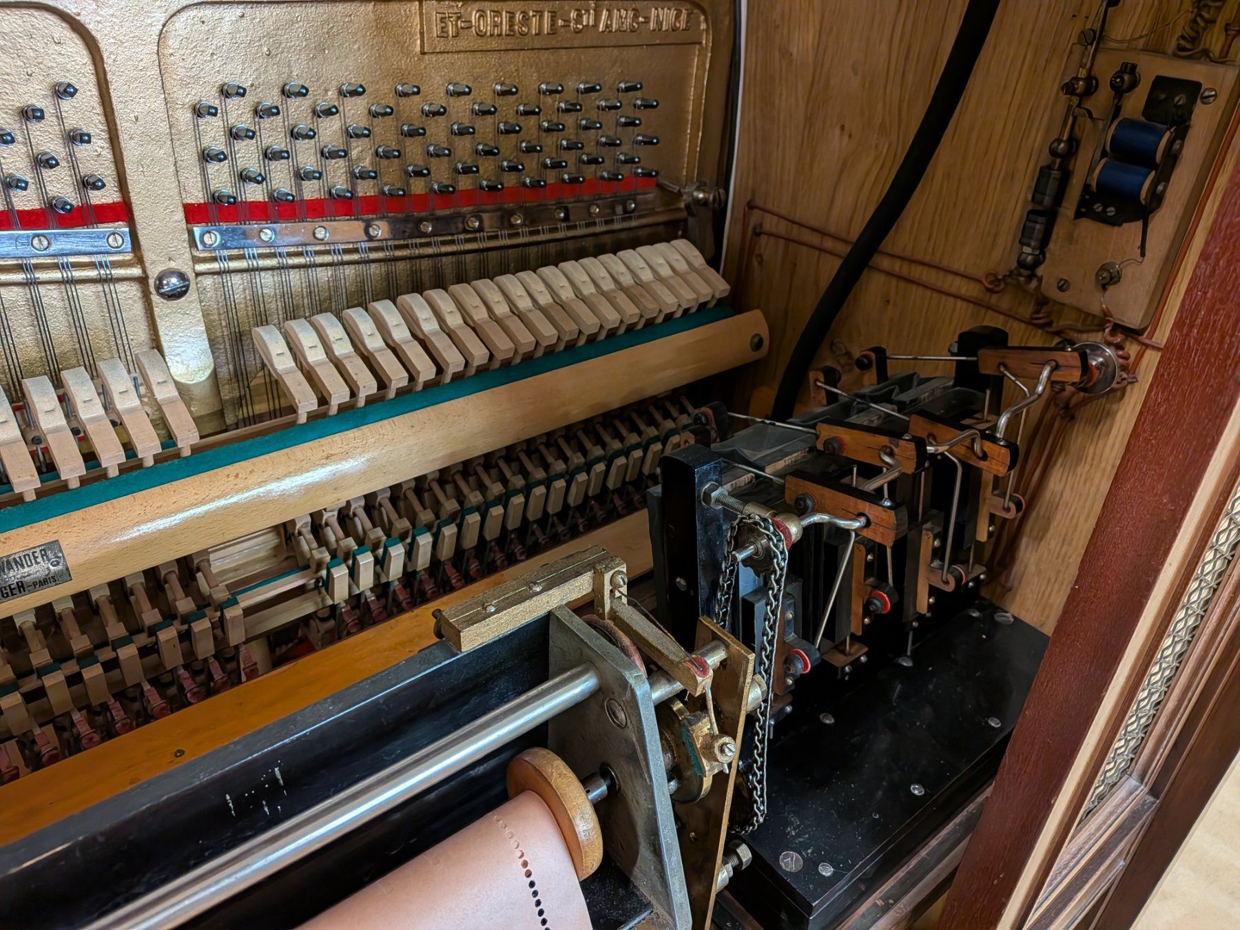 Musikinstrumente: Orchestrion Klavier – Gebraucht aus Schönenwerd von kybi 2
