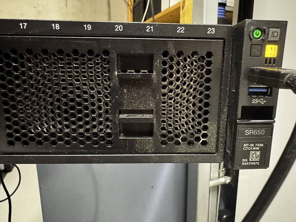Server: Server Lenovo SR650  – Usato da Villmergen venduto da leo_b8yj 2