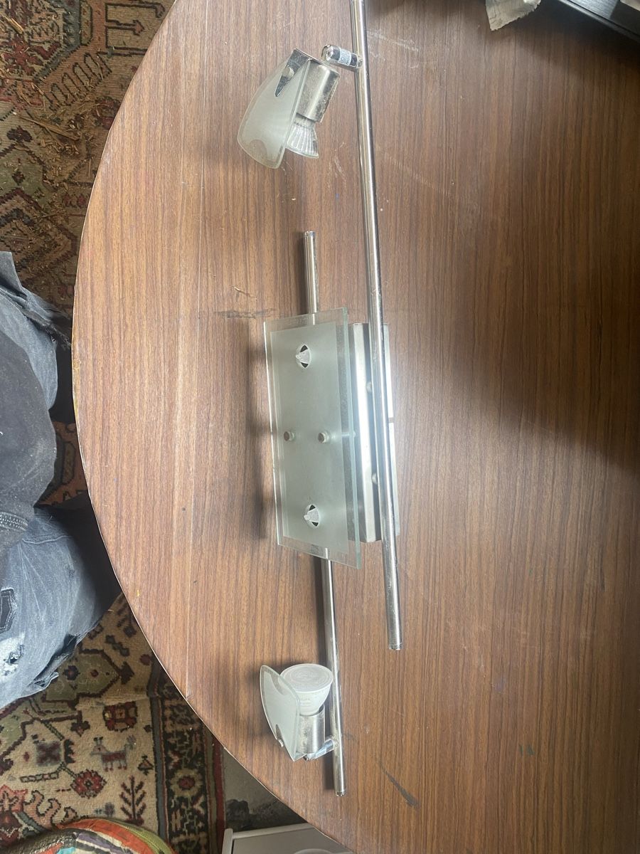 Lampade: Gut erhaltene Lampe – Usato da Thusis venduto da lar_r7py 1