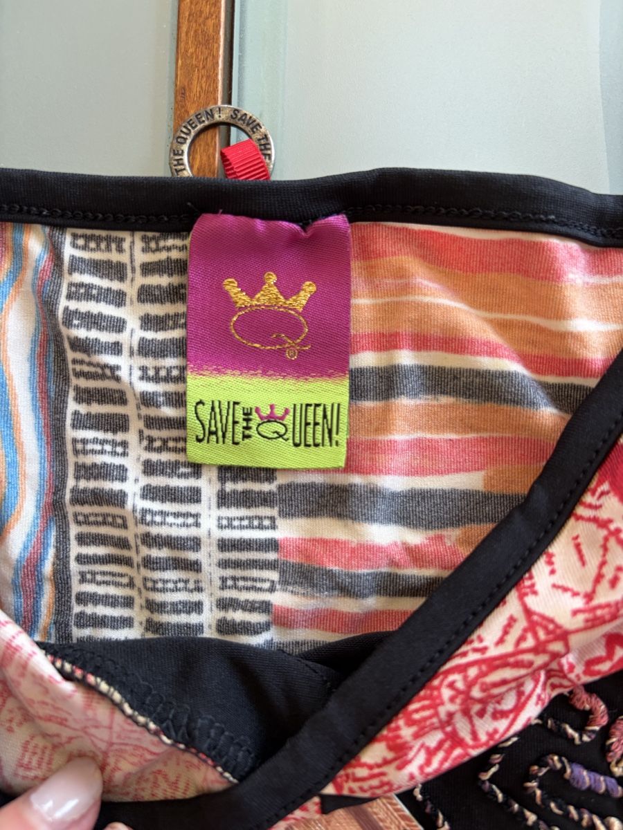 Camicette: Save the QueenTanktop Sommer M – Nuovo (secondo la descrizione) da Muttenz venduto da cho_xj52 2