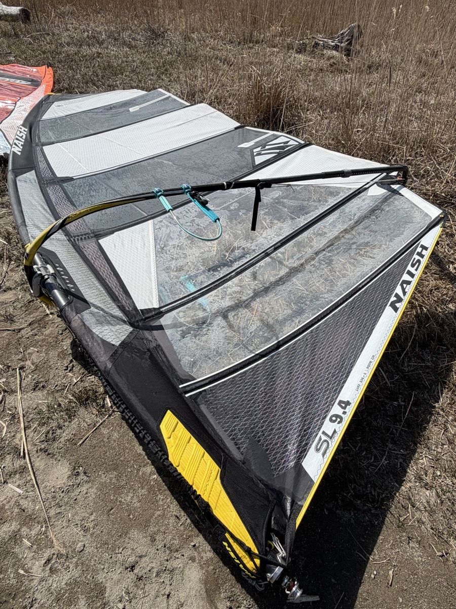Naish Surf: Naish SL 9.4 Windsurf Segel – Usato da Sempach Station venduto da Fleischfondue