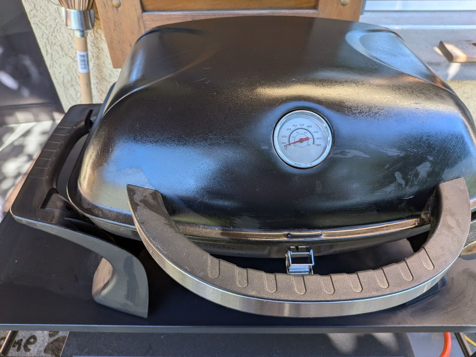 Griglie: Tisch Gasgrill – Usato da Buttwil venduto da saphira62