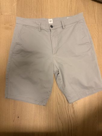 Gap Shorts Grau (32)
